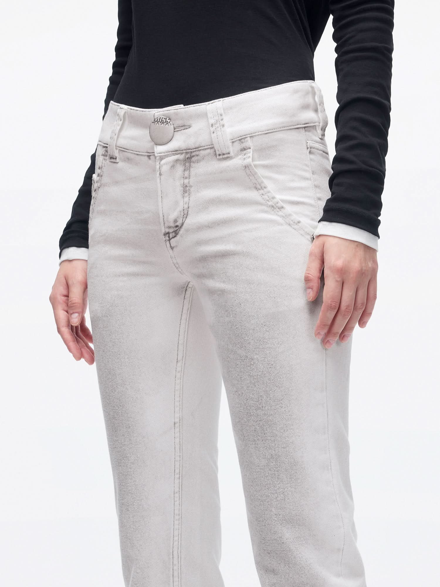 Straight-Leg Jeans