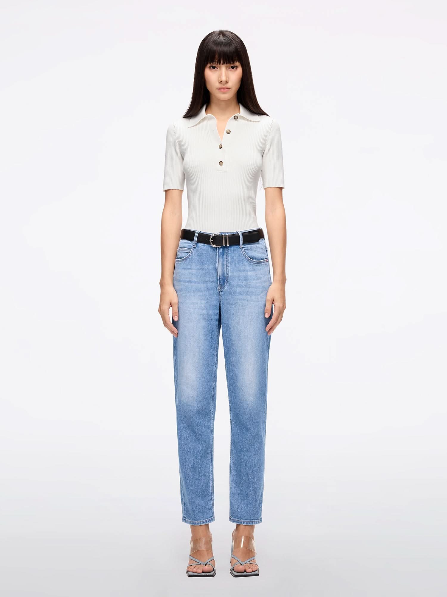Cropped Carrot Jeans