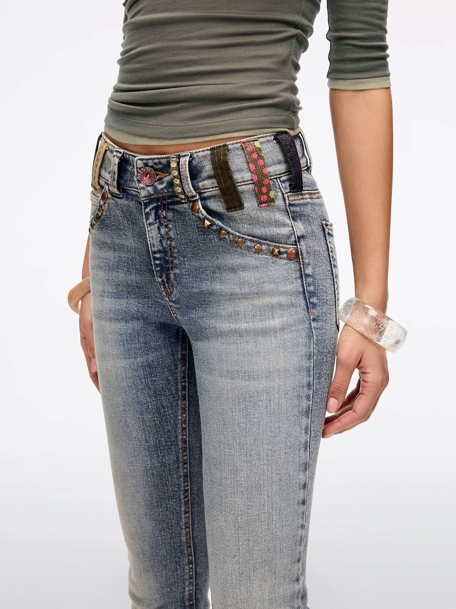 Belt Loop Flared Jeans