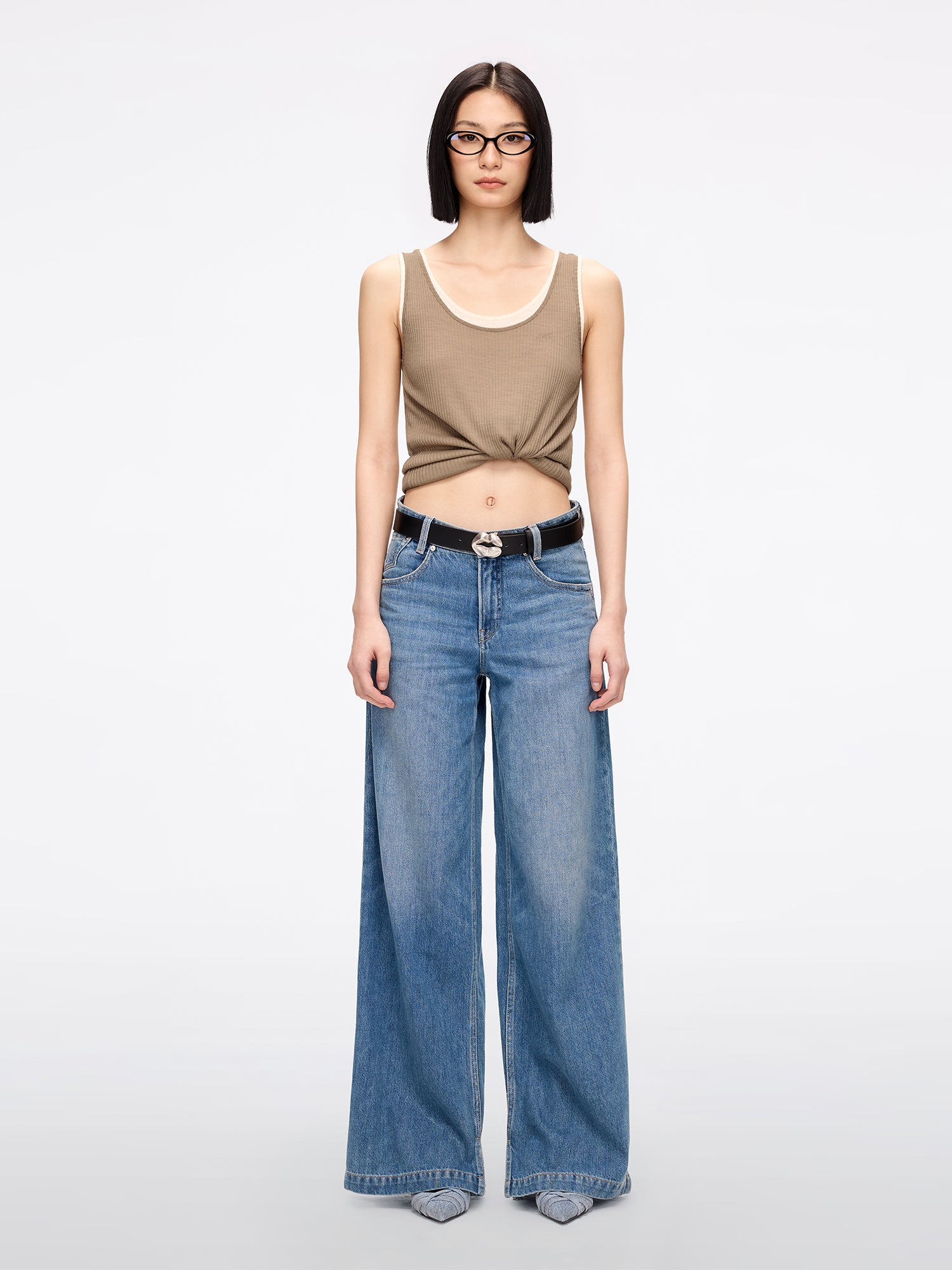 Slit Wide-Leg Jeans
