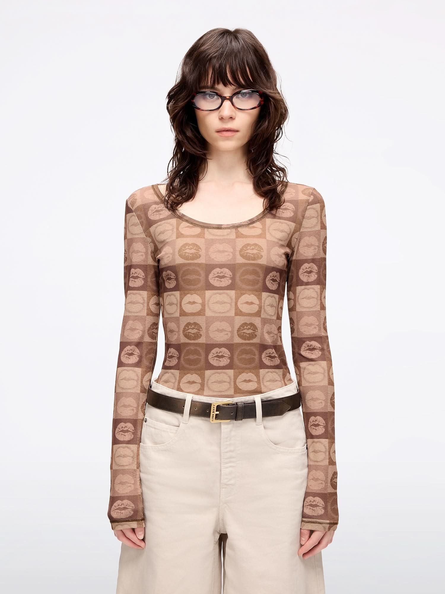 Slim-Fit Lip Print T-Shirt