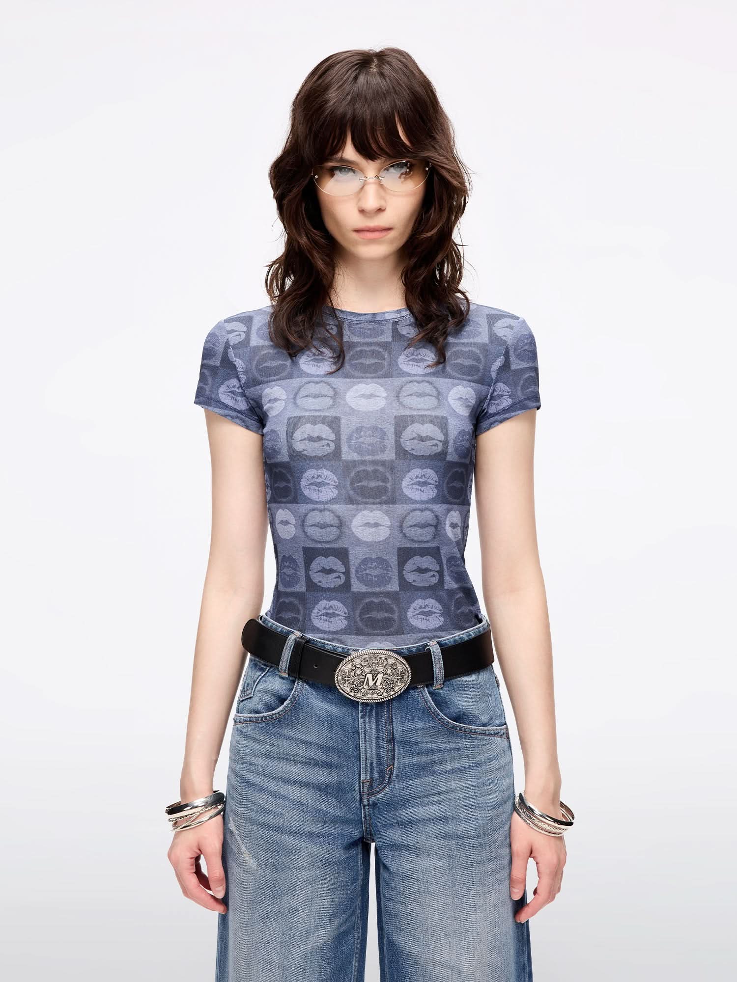 Slim-Fit Lip Print T-Shirt