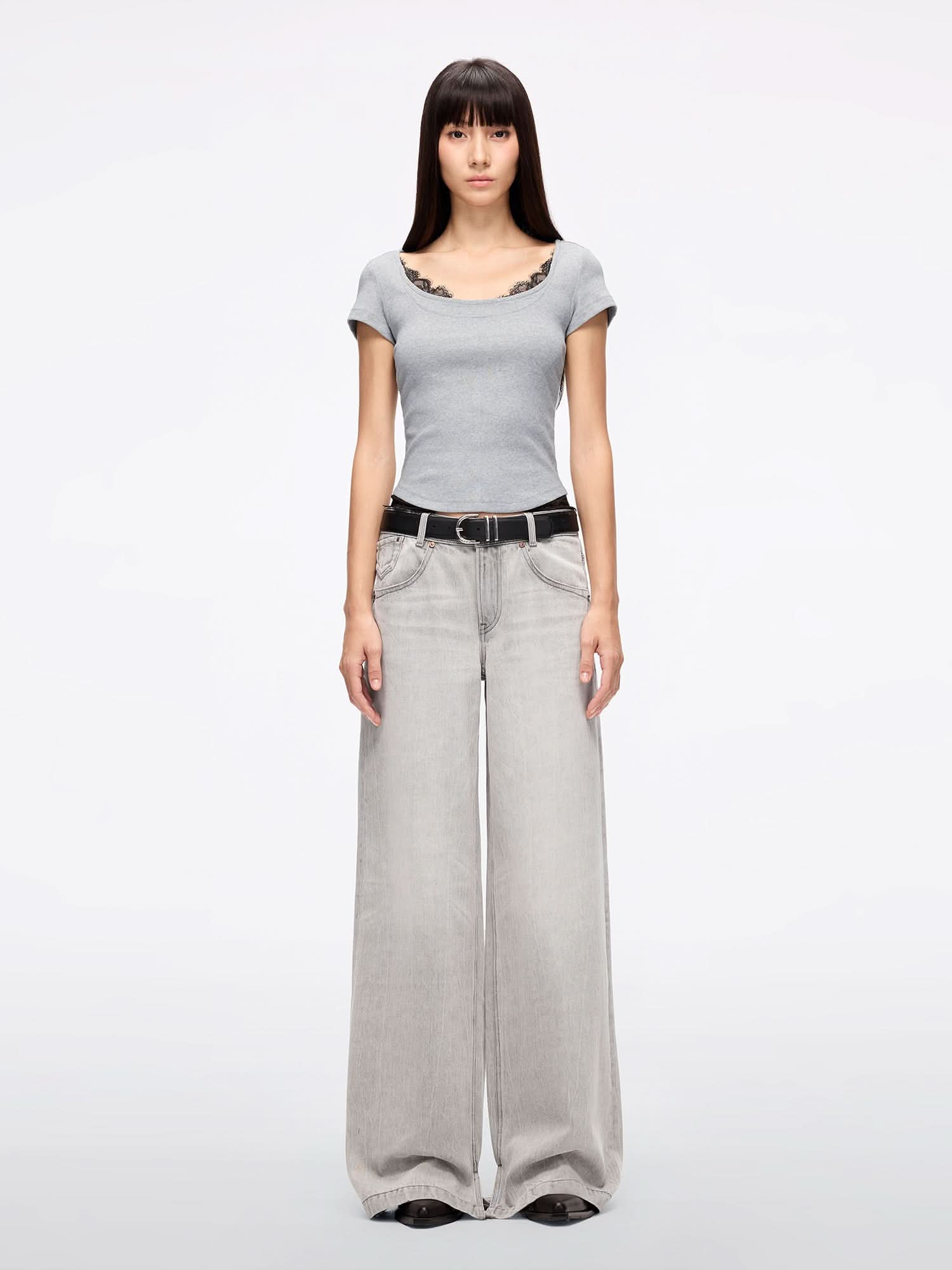 Lace Panel Cropped T-Shirt