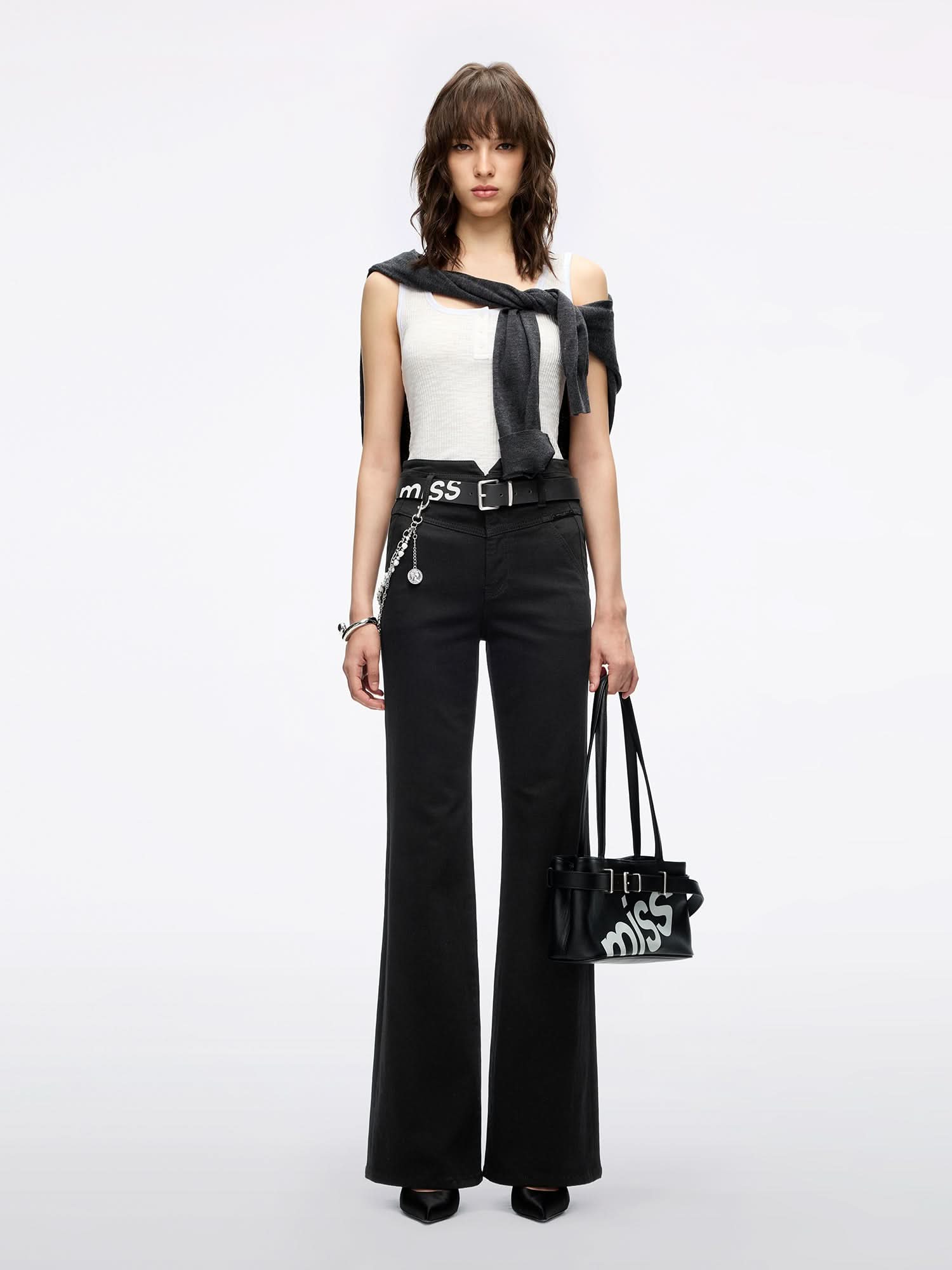 Henley Sleeveless T-Shirt