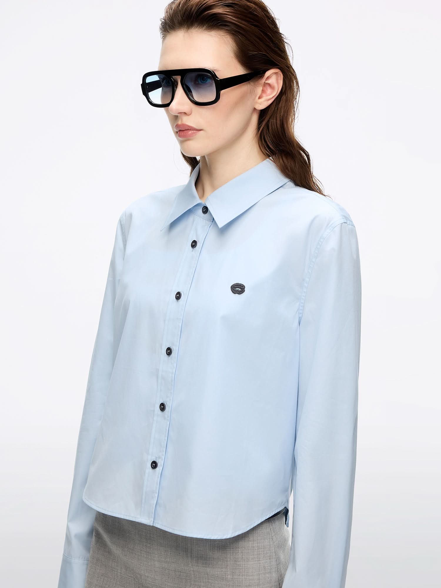 Lip Print Embroidered Shirt