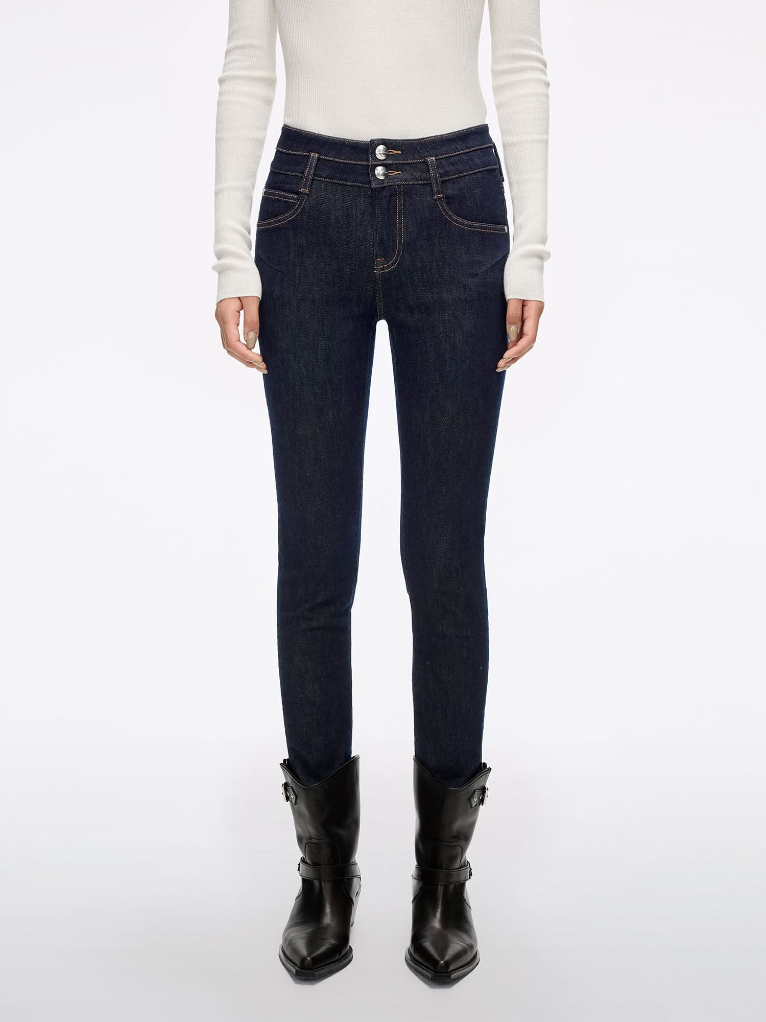 Slim-Fit Jeans
