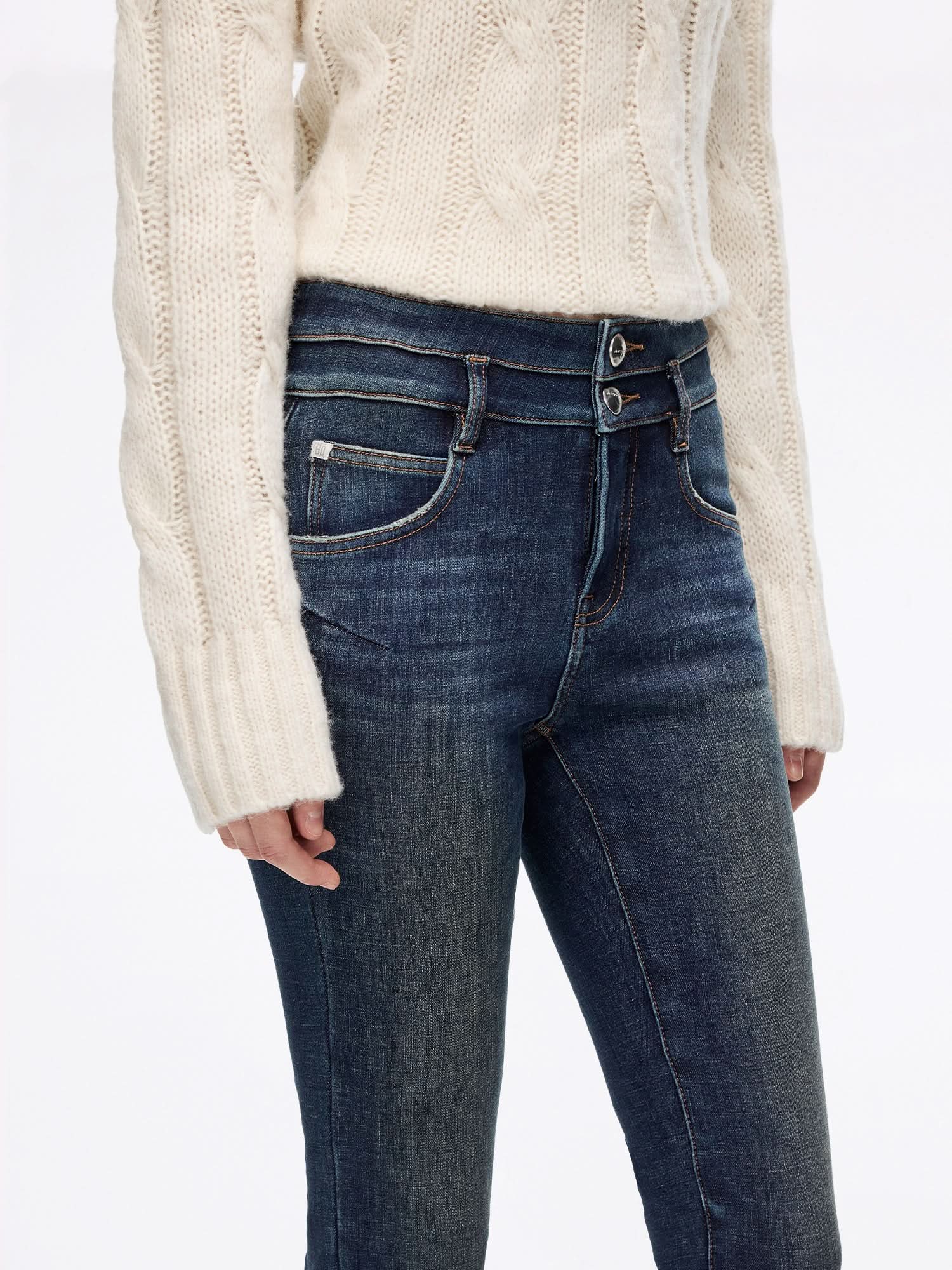 Slim-Fit Jeans