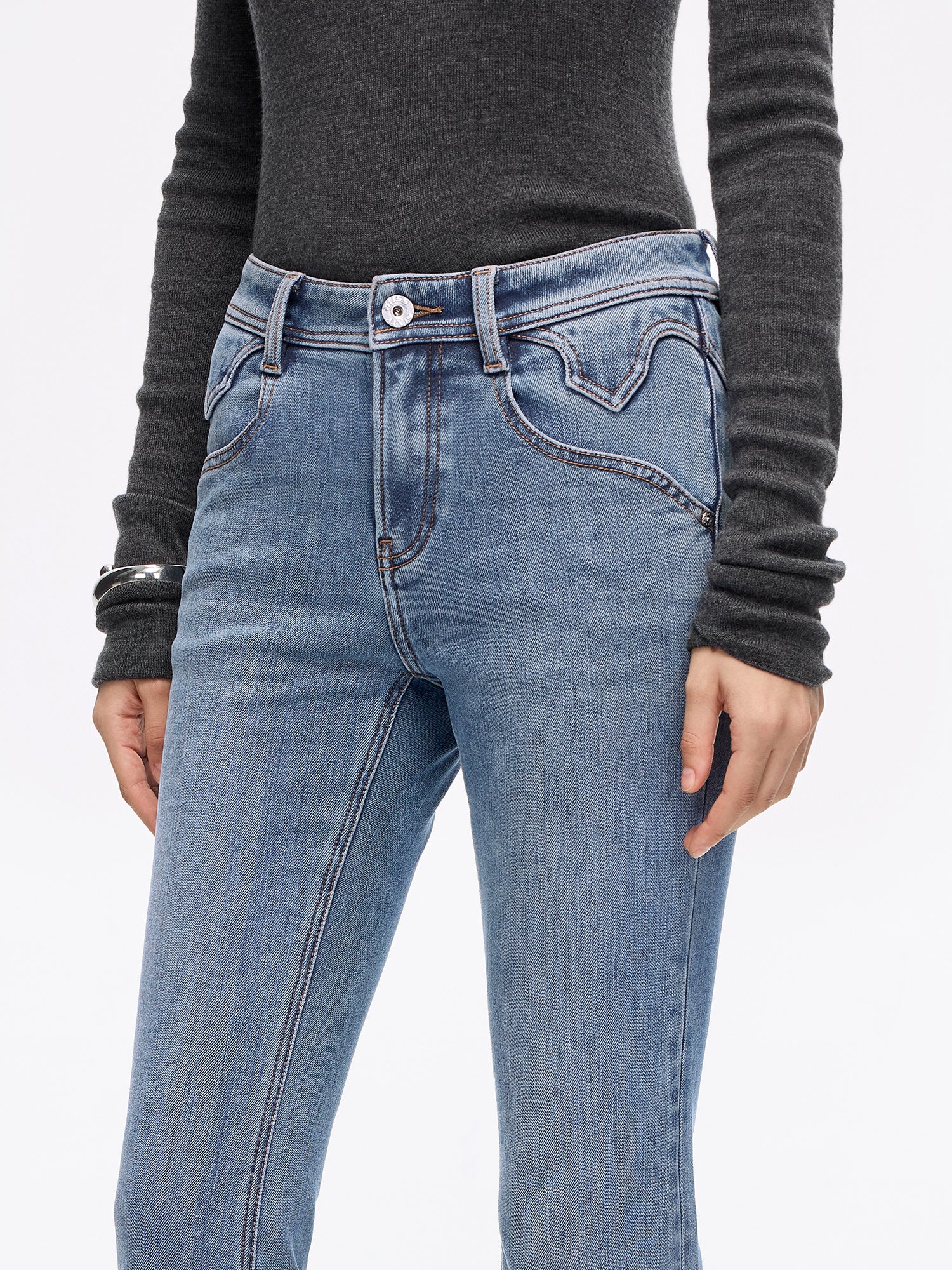 Slim Flared Jeans-BELLA