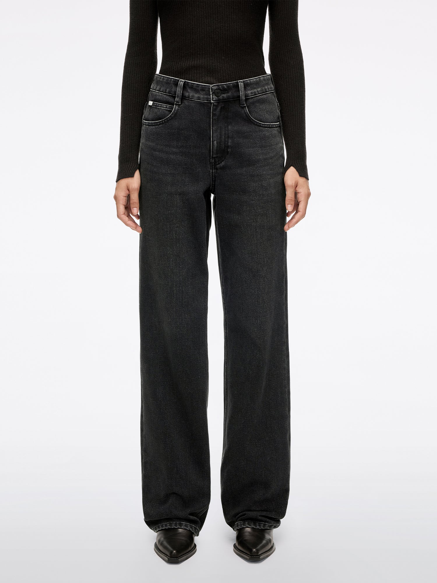 Straight-Fit Jeans