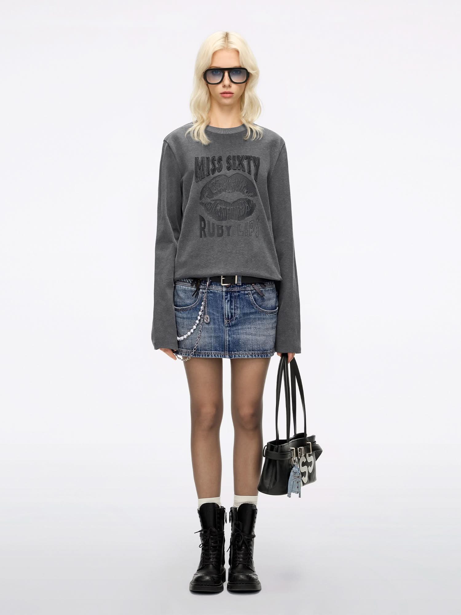 Printed Long-Sleeve T-Shirt