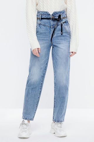 Straight Fit Jeans With Chain