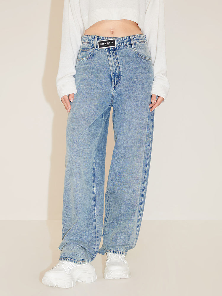 Relaxed And Straight Fit Jeans With Asymmetrical Waist