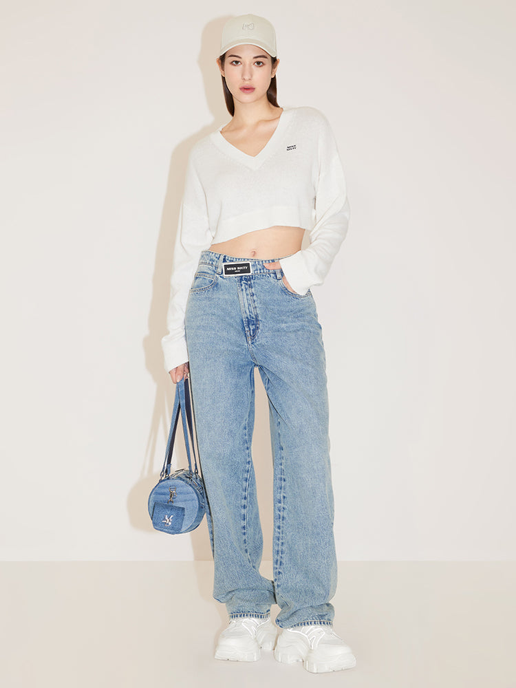 Relaxed And Straight Fit Jeans With Asymmetrical Waist