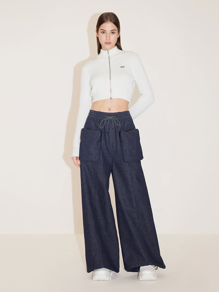 Cargo Style Wide Leg Jeans With Pockets