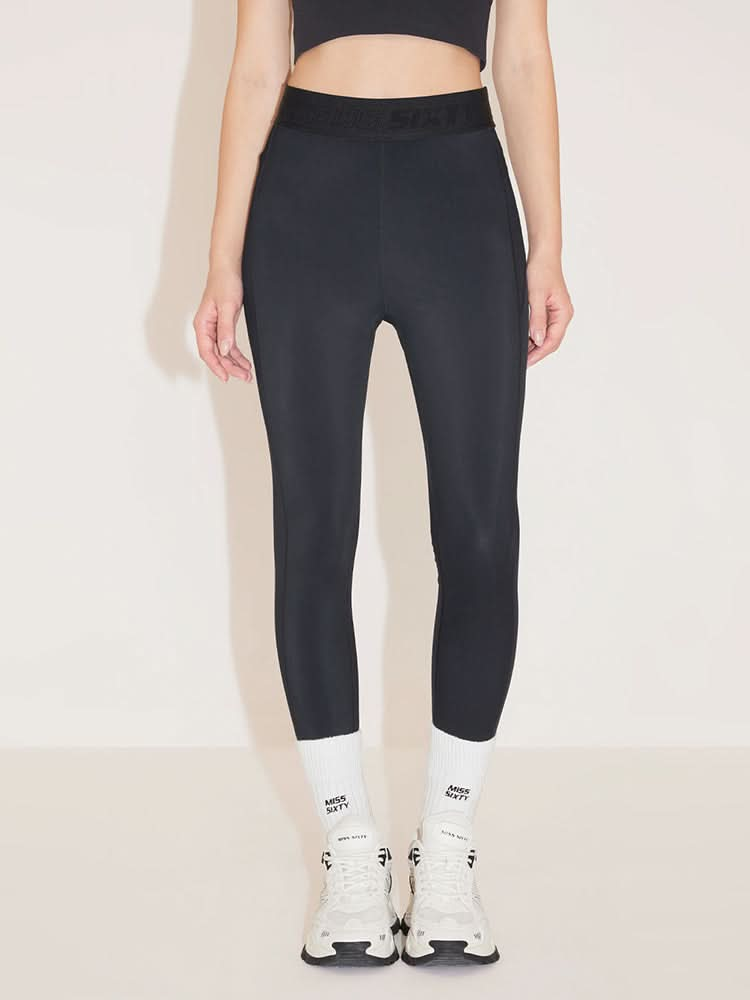 Mid-Rise Butt Lifting Skinny Fit Yoga Pants