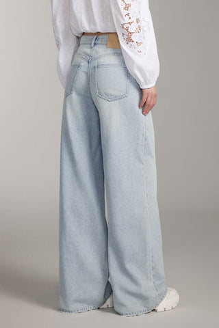 Loose Fit Wide-Leg Jeans With Acetate