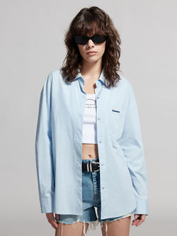 Layback Vibe Mid-Length Shirt