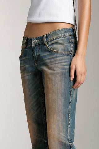 Wasteland Style Distressed Jeans