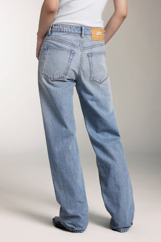 Light Blue Low-Rise Straight Fit Jeans