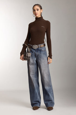 Turtleneck Wool Knit Top With Embroidered