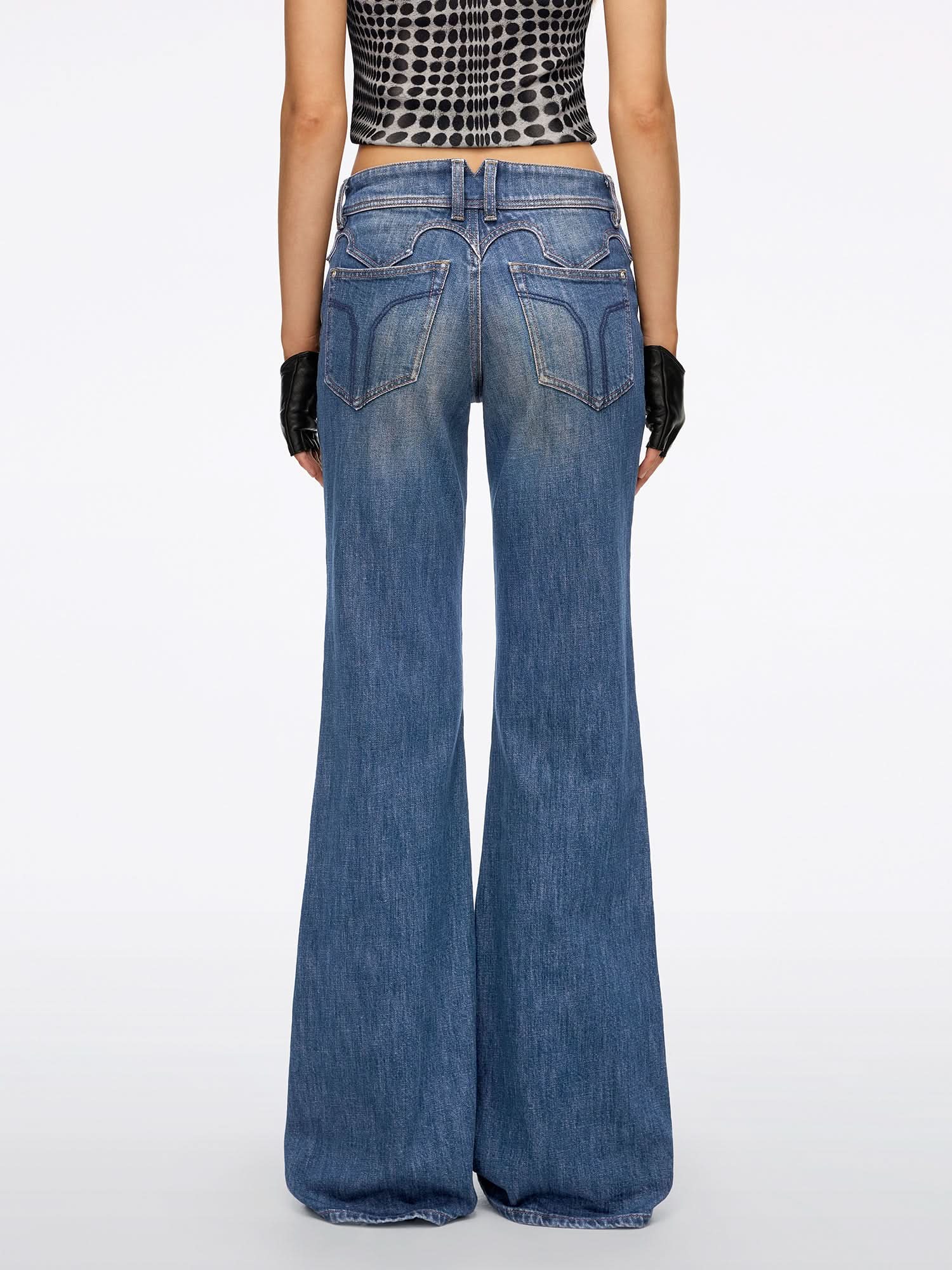 Slim-fit Flare Jeans-BELLA