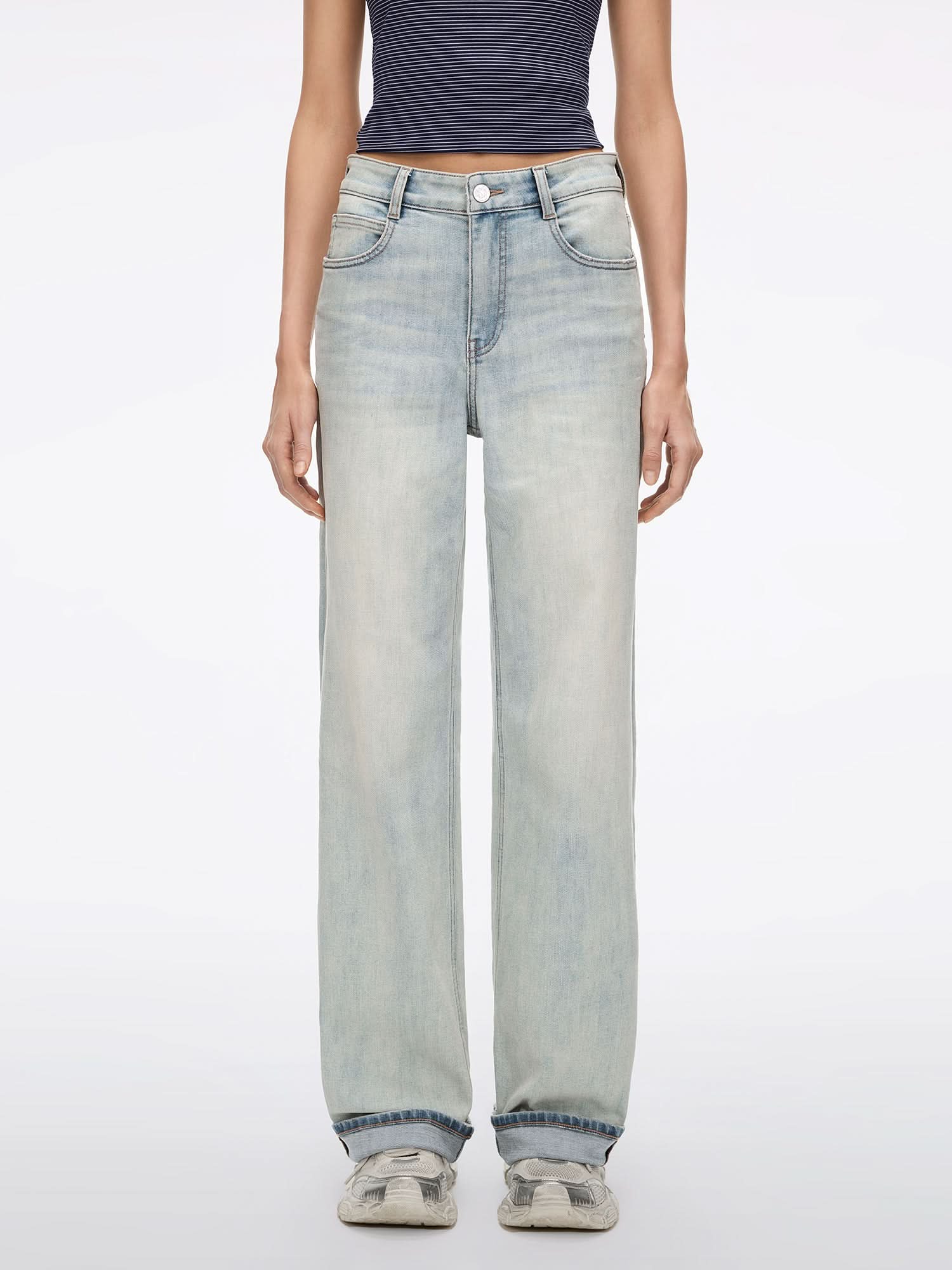 Straight-Leg Jeans