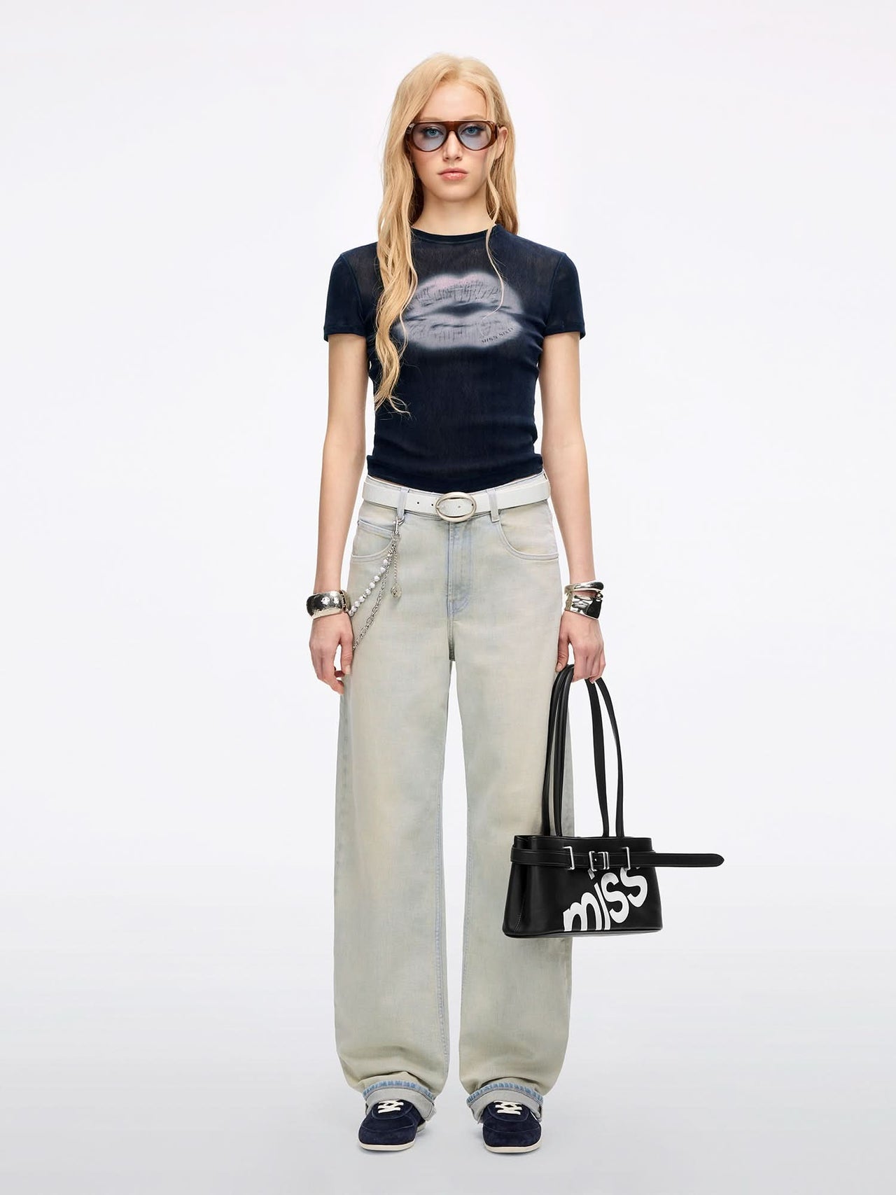 Distressed Jeans-ELIZABETH