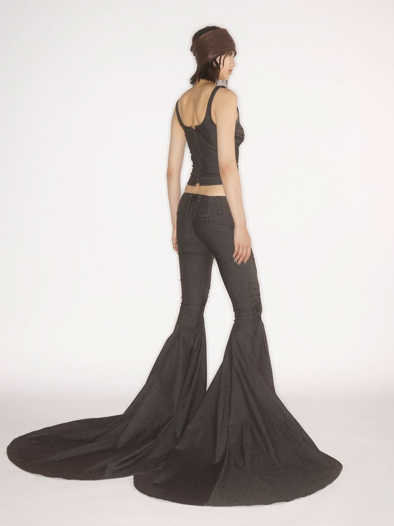 Slit Tailback Pants