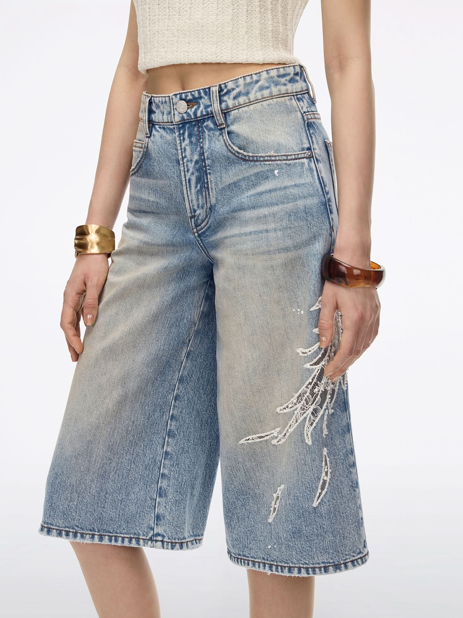 Lace Wing Straight-Cut Jeans