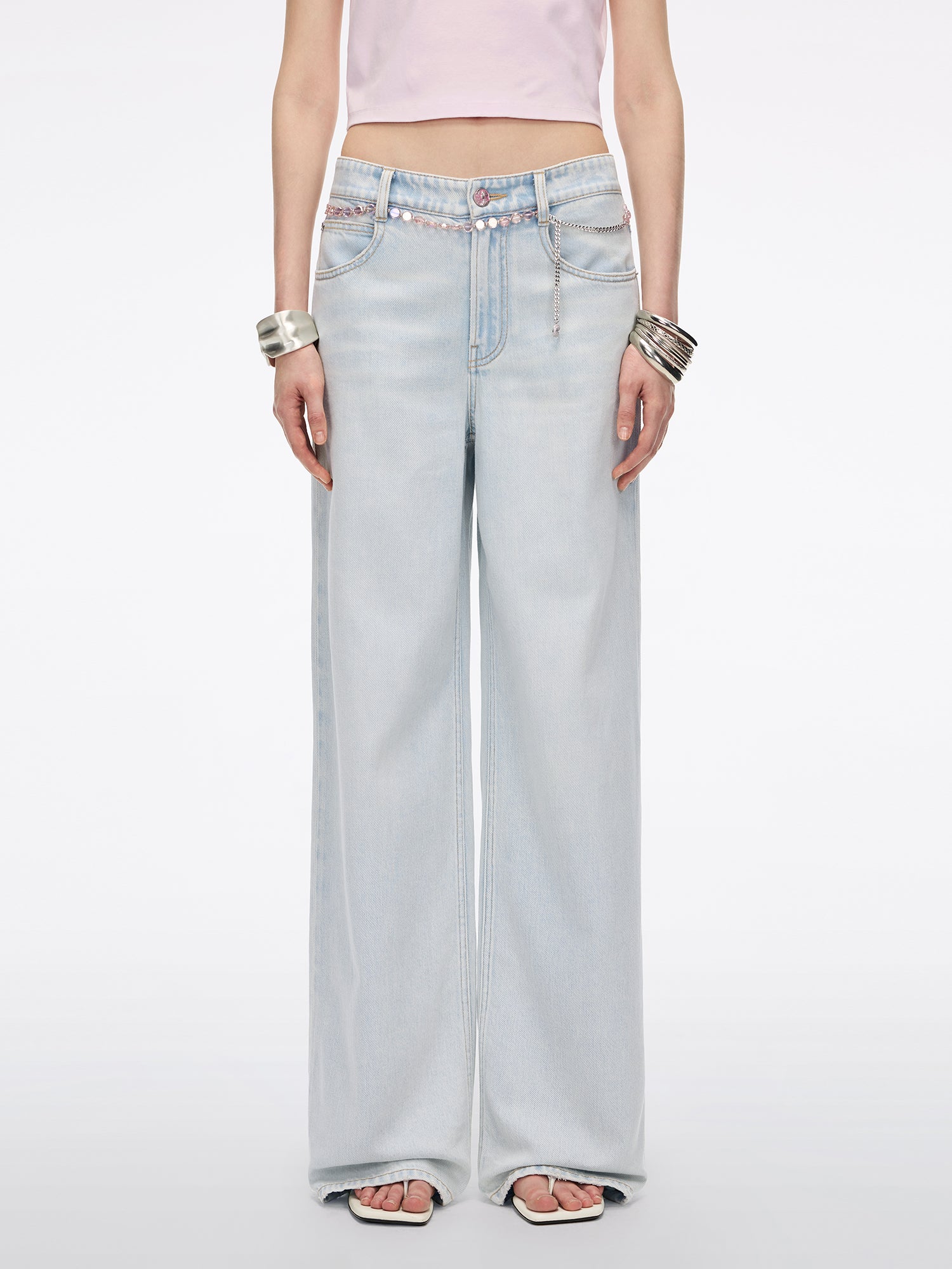 Straight-Leg Jeans with Waist Chain