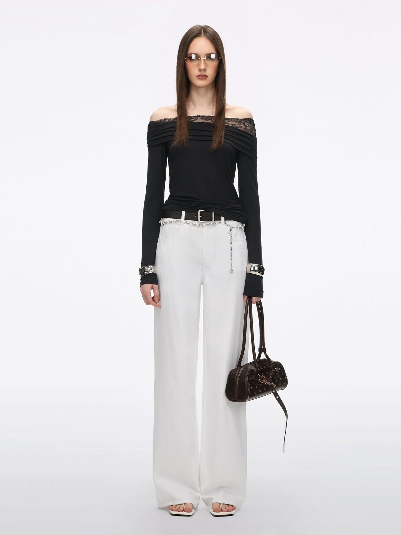 Straight-Leg Jeans with Waist Chain