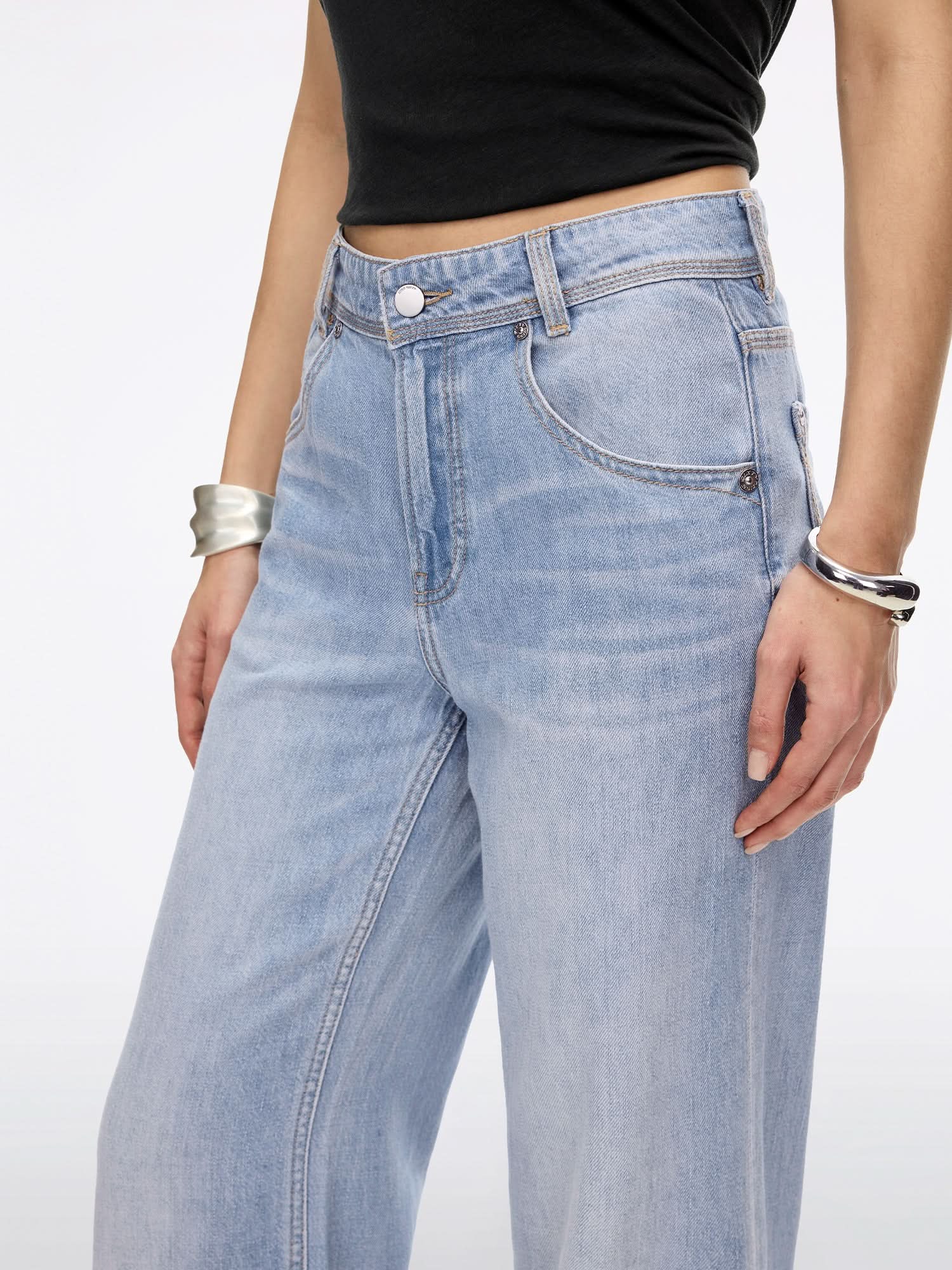 Straight-Leg Jeans-ANNI