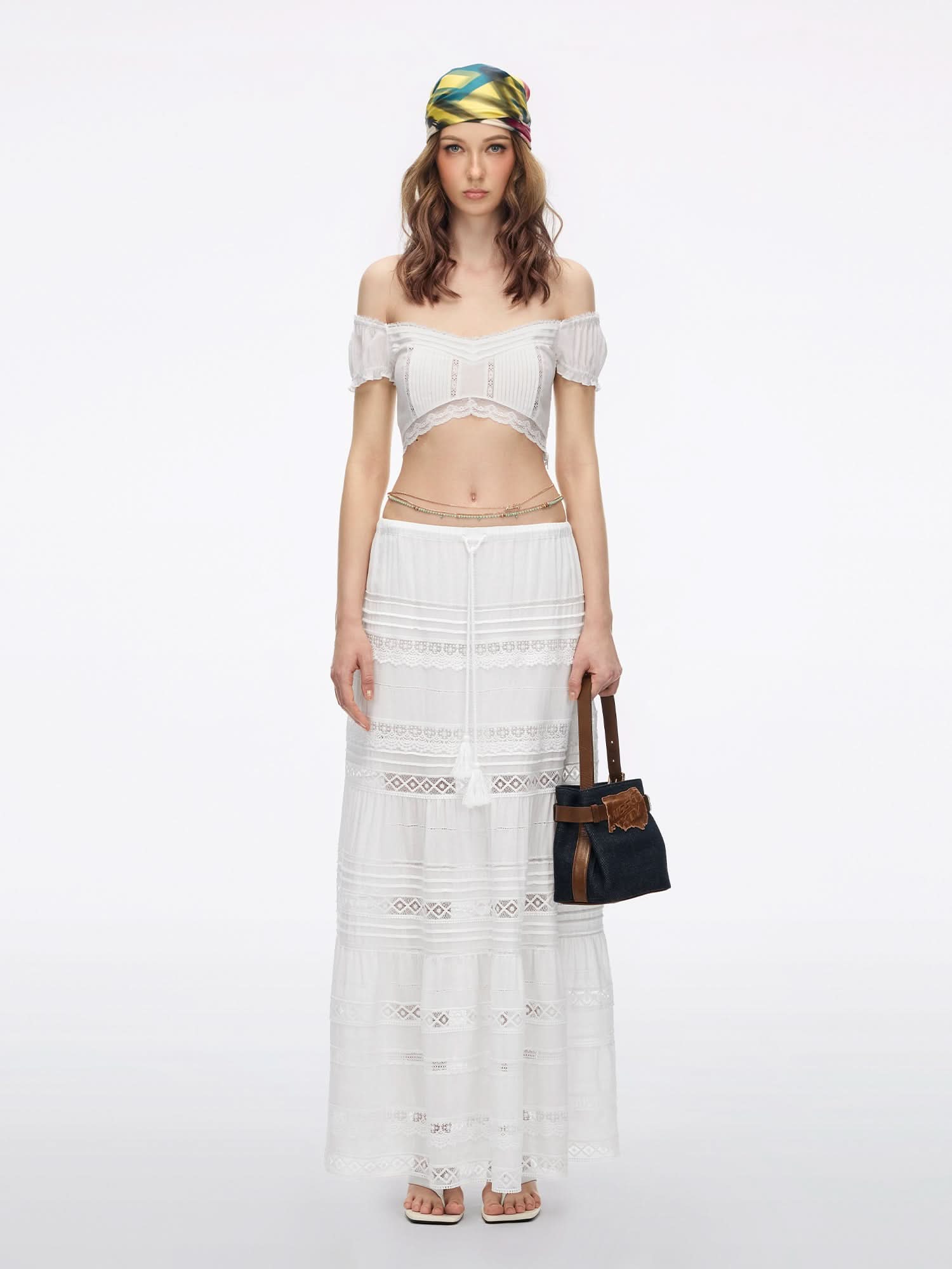 Lace-up skirt