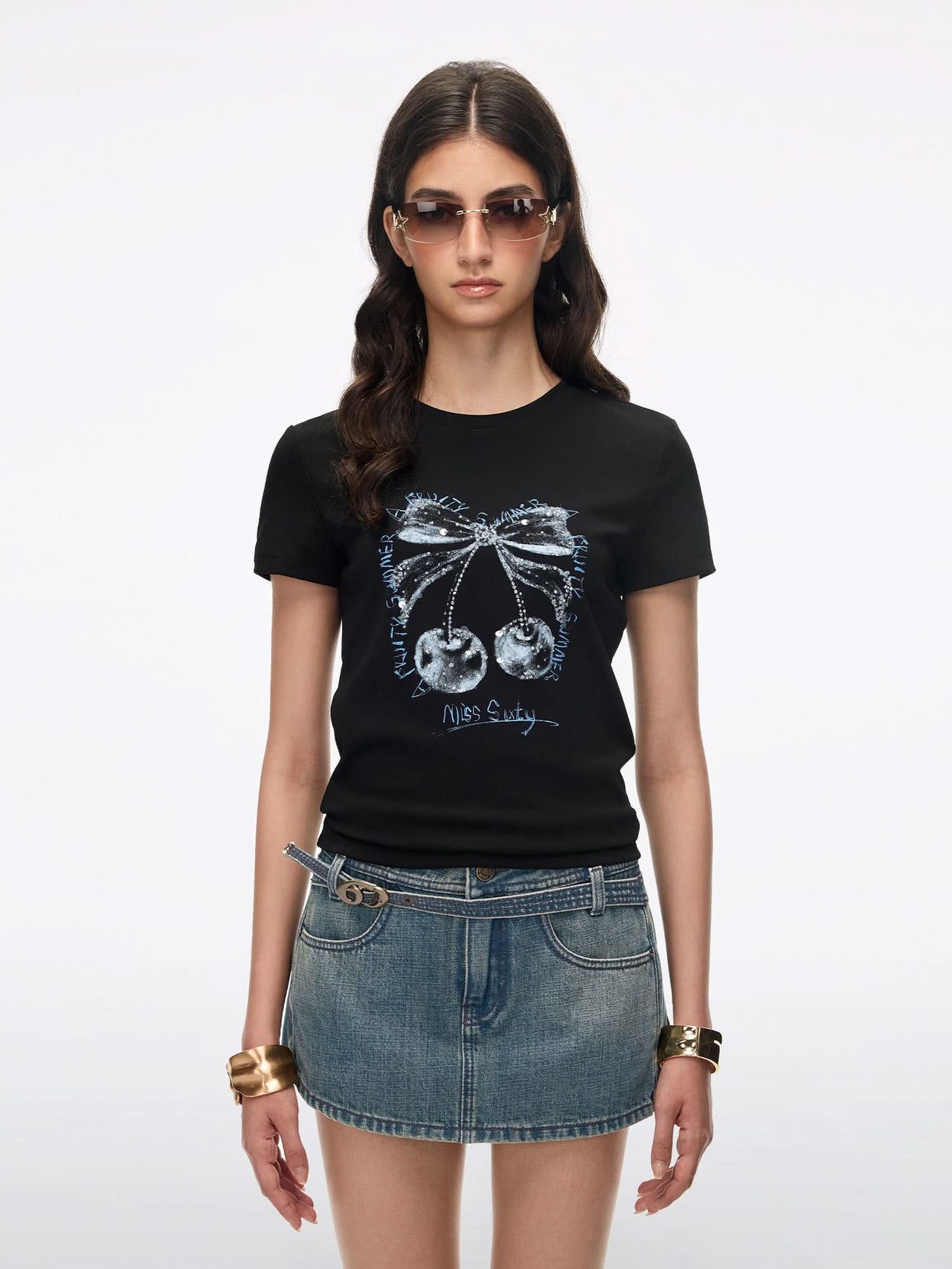Beaded Graphic Print T-Shirt
