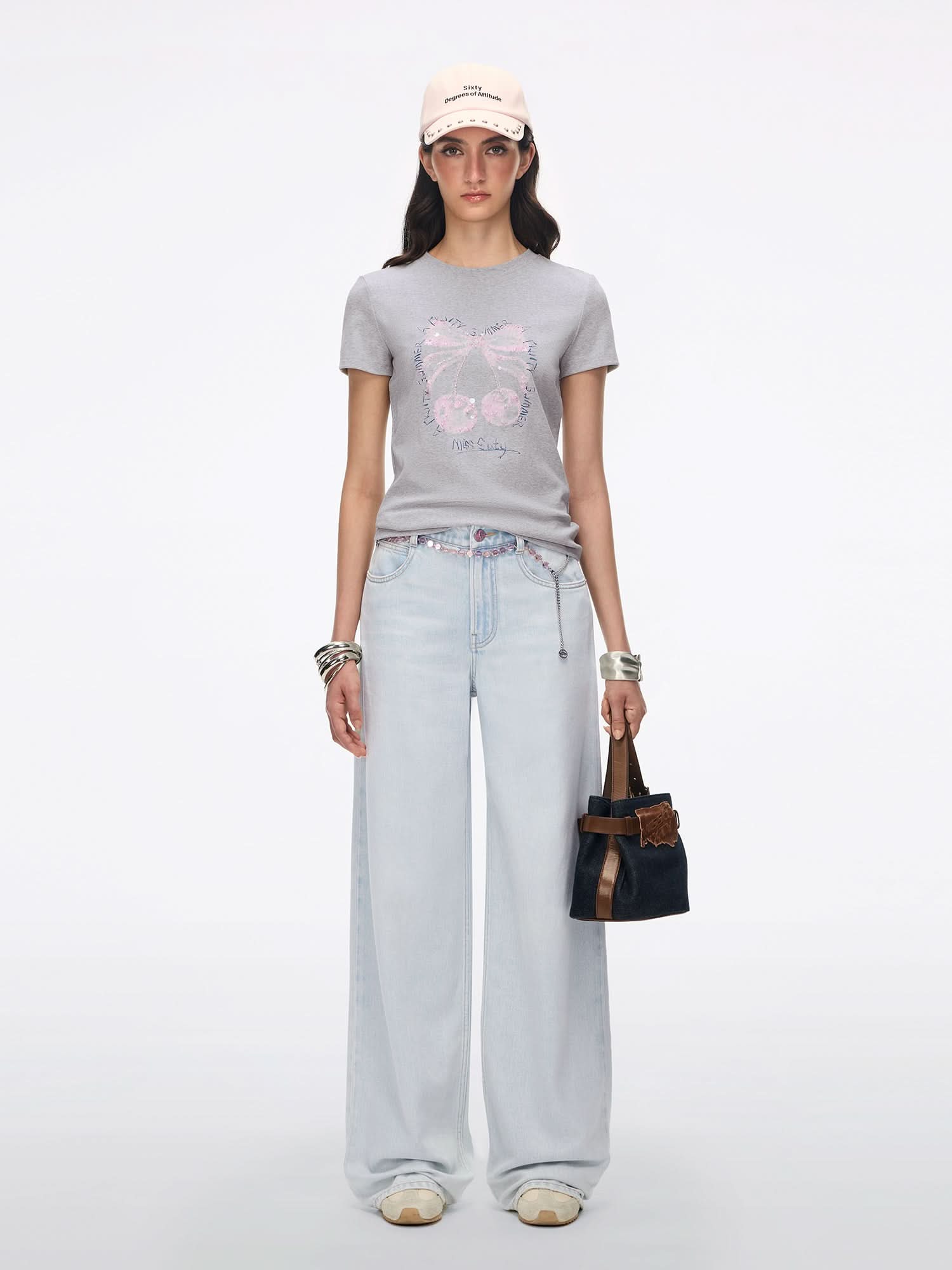 Beaded Graphic Print T-Shirt