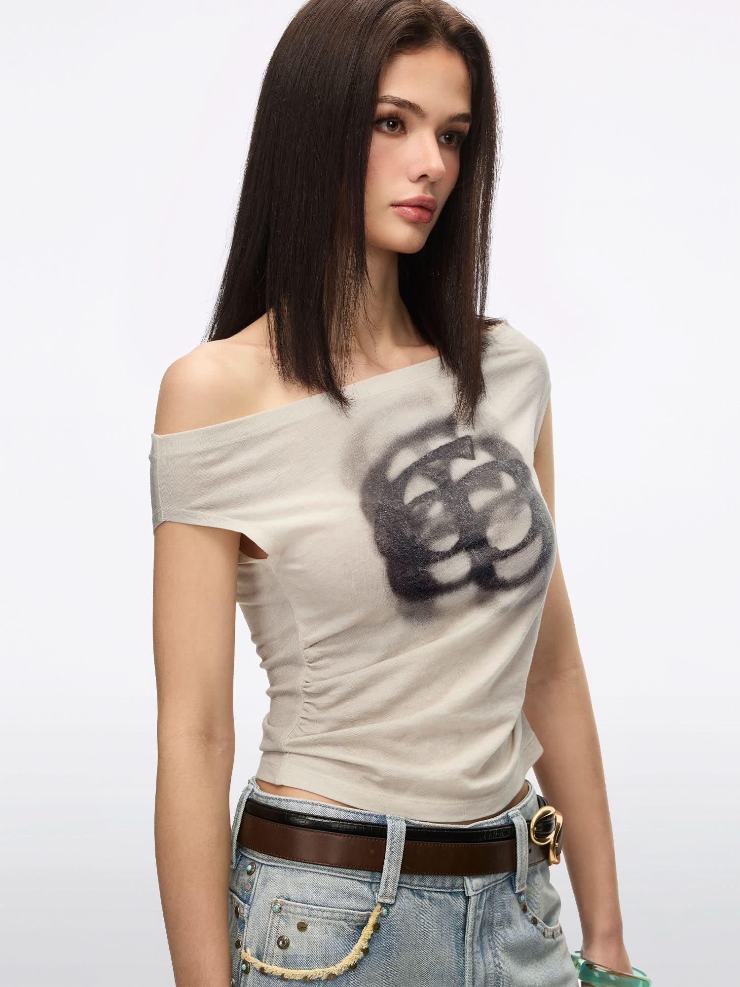 Off-Shoulder Logo-Detail T-Shirt