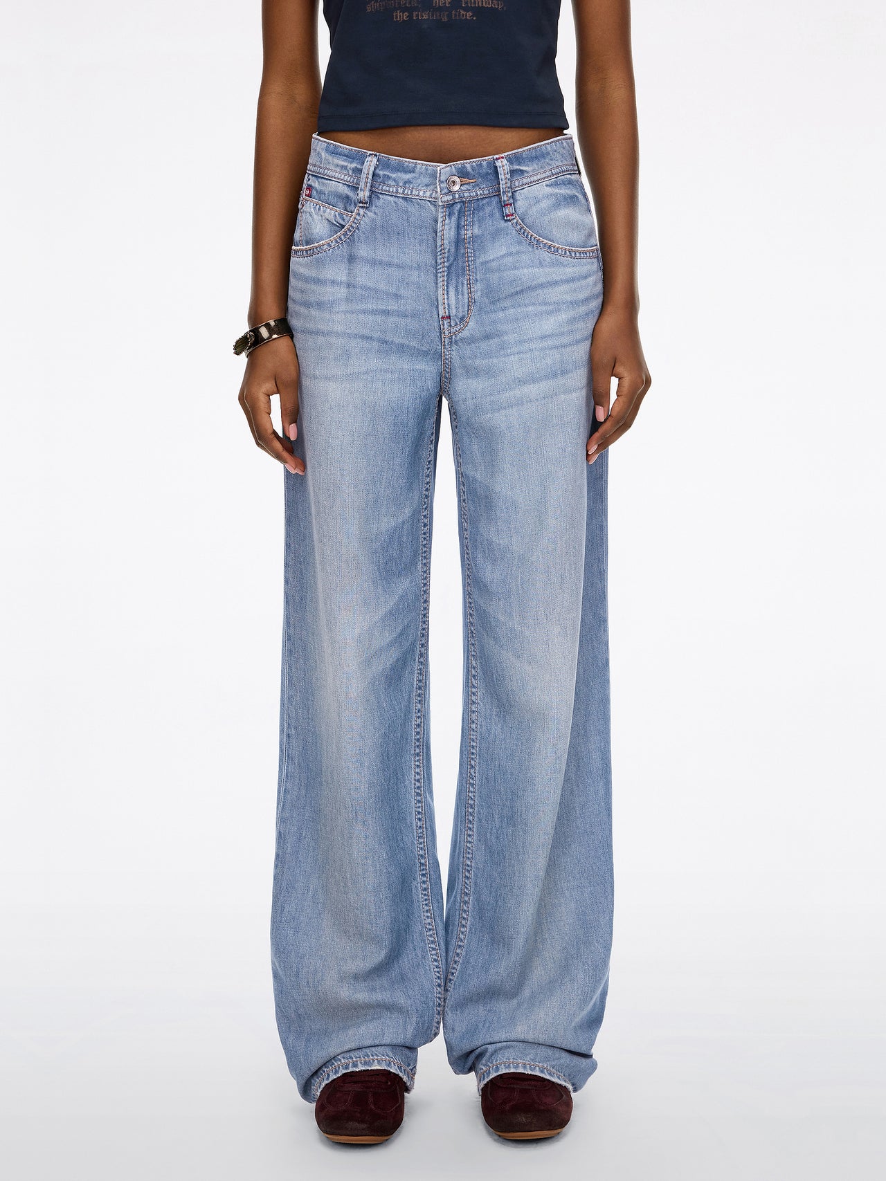Distressed Straight Jeans-ANNI