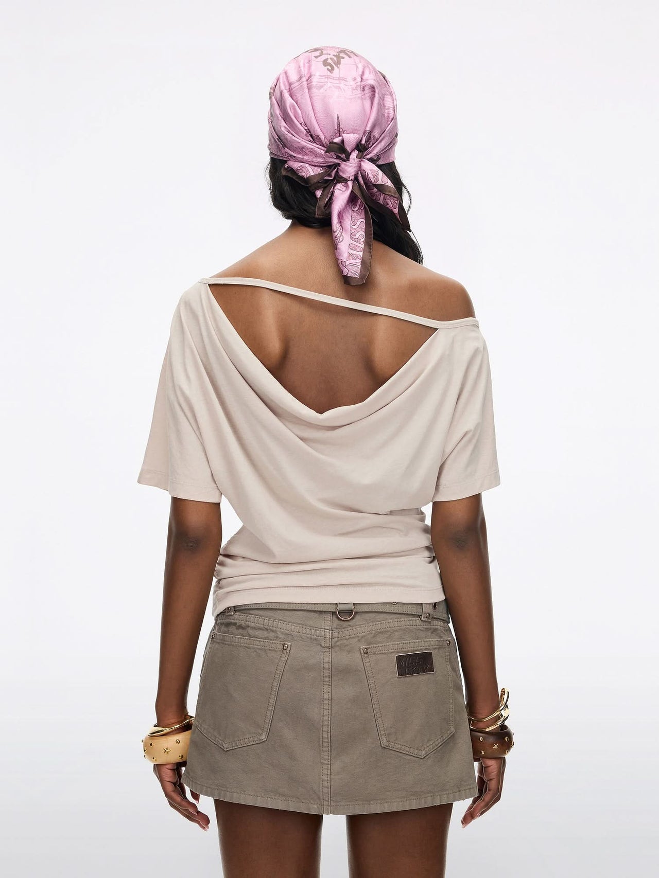 Off-Shoulder Print T-Shirt