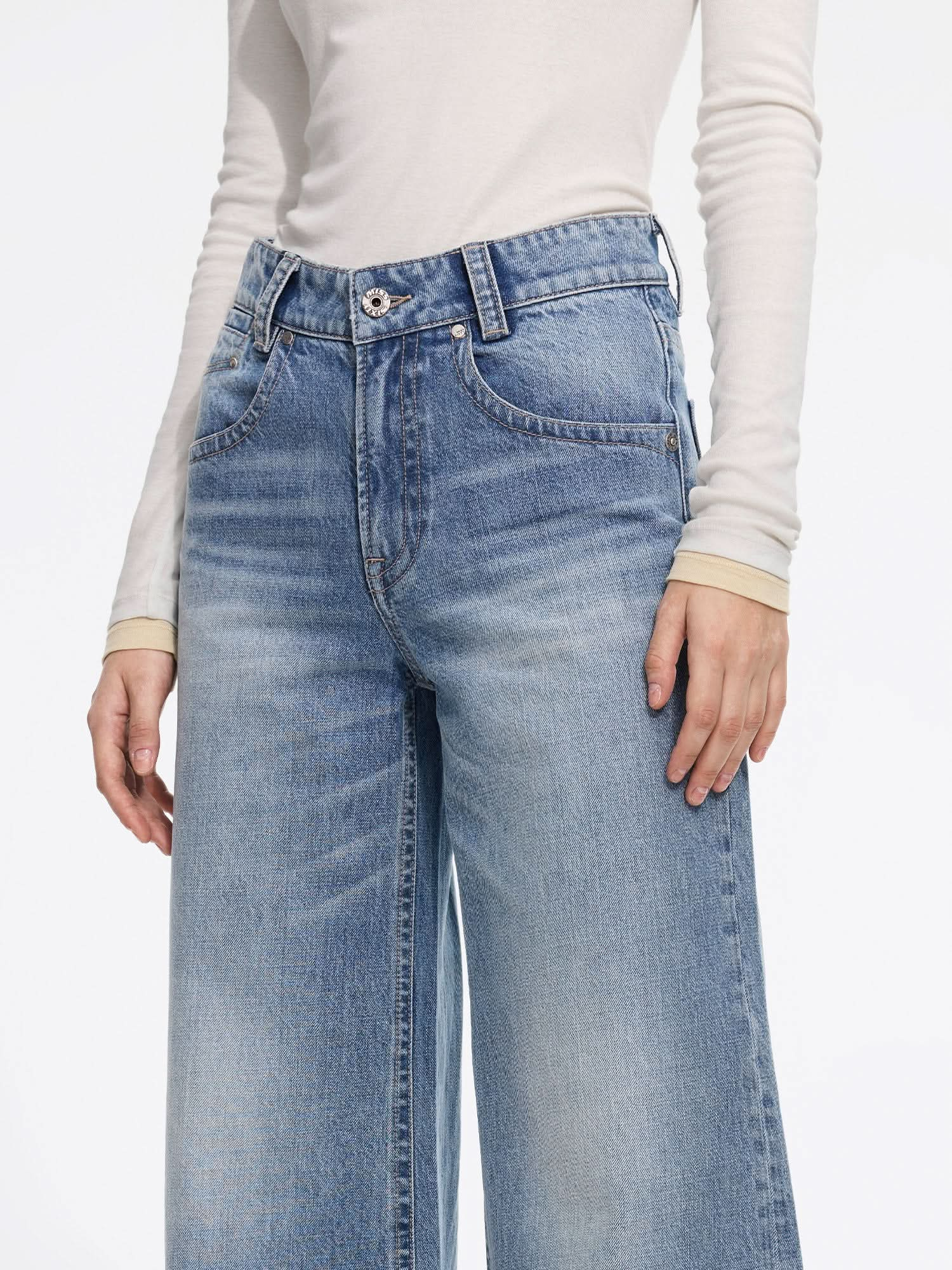 Vintage Mid-Rise Flared Jeans