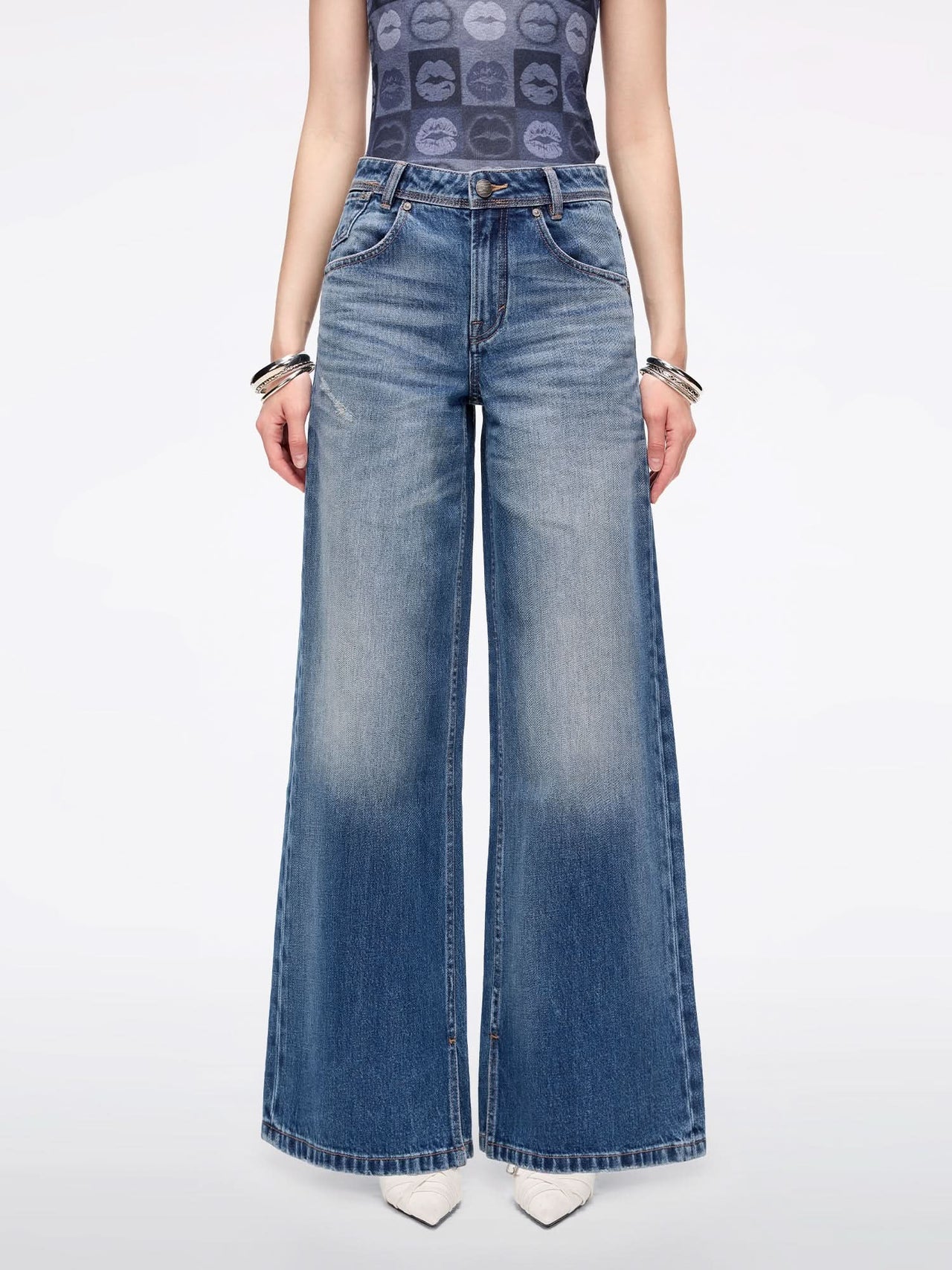 Wide-leg Denim Jeans