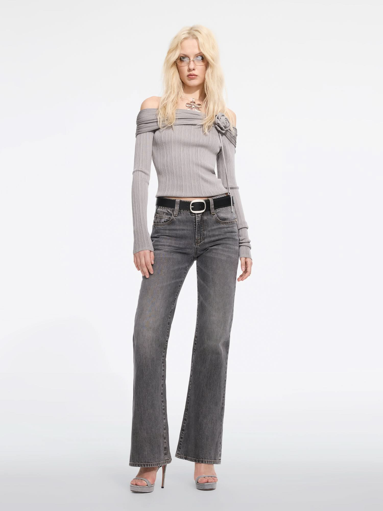 Low-Rise Flared Jeans