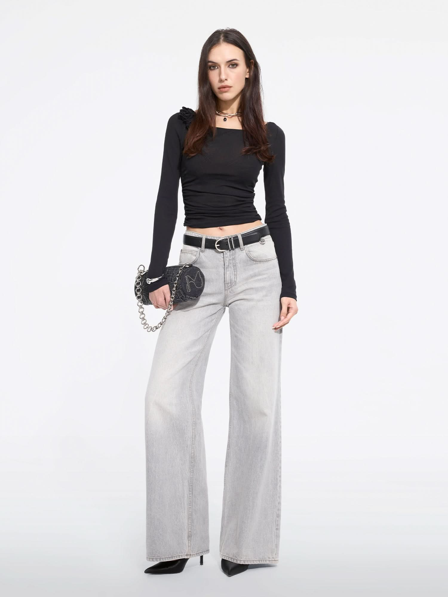 Low-Waisted Slight Flare Jeans