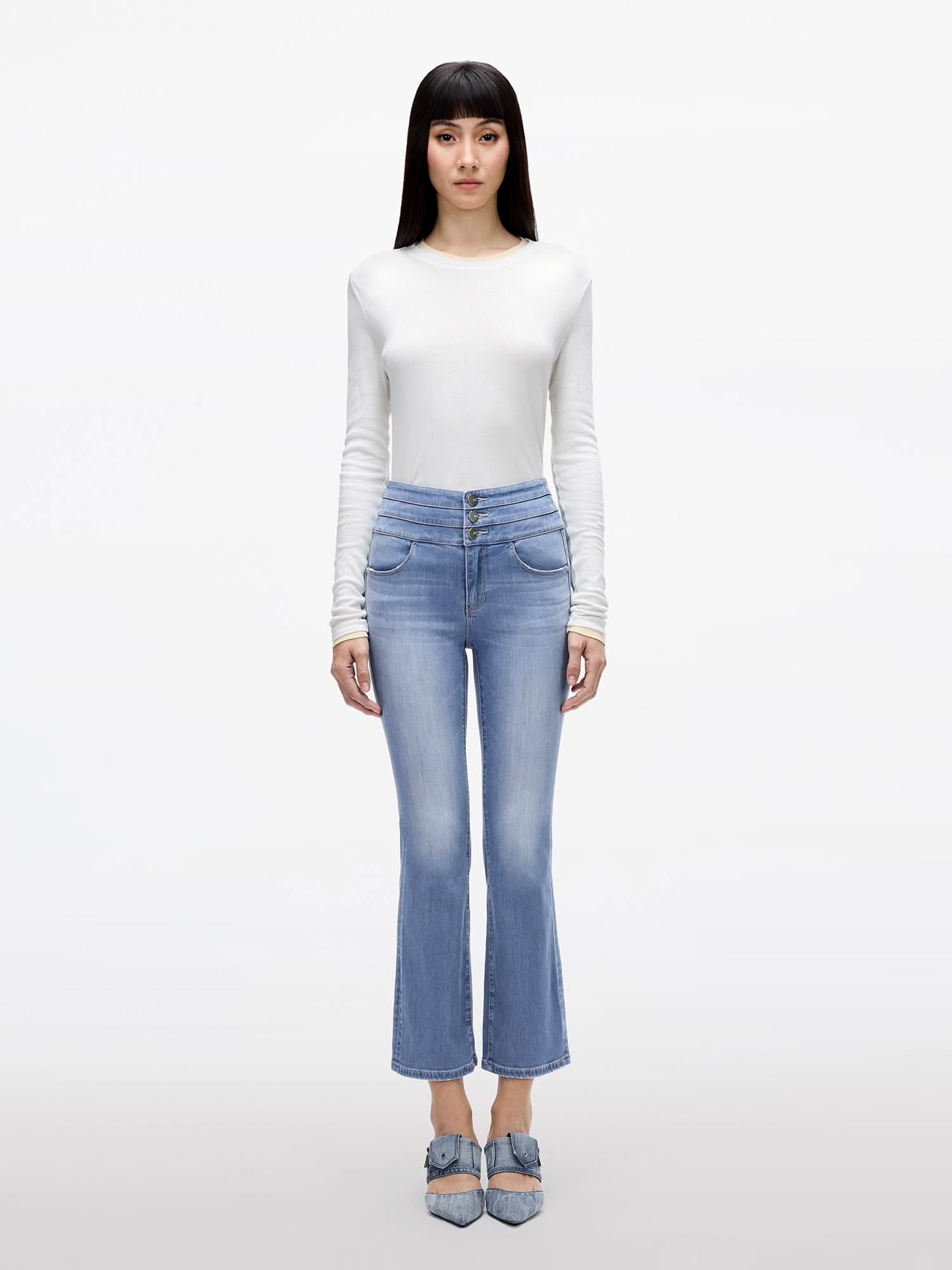 High Waisted Flared Jeans