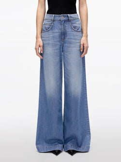Wide-Leg Jeans