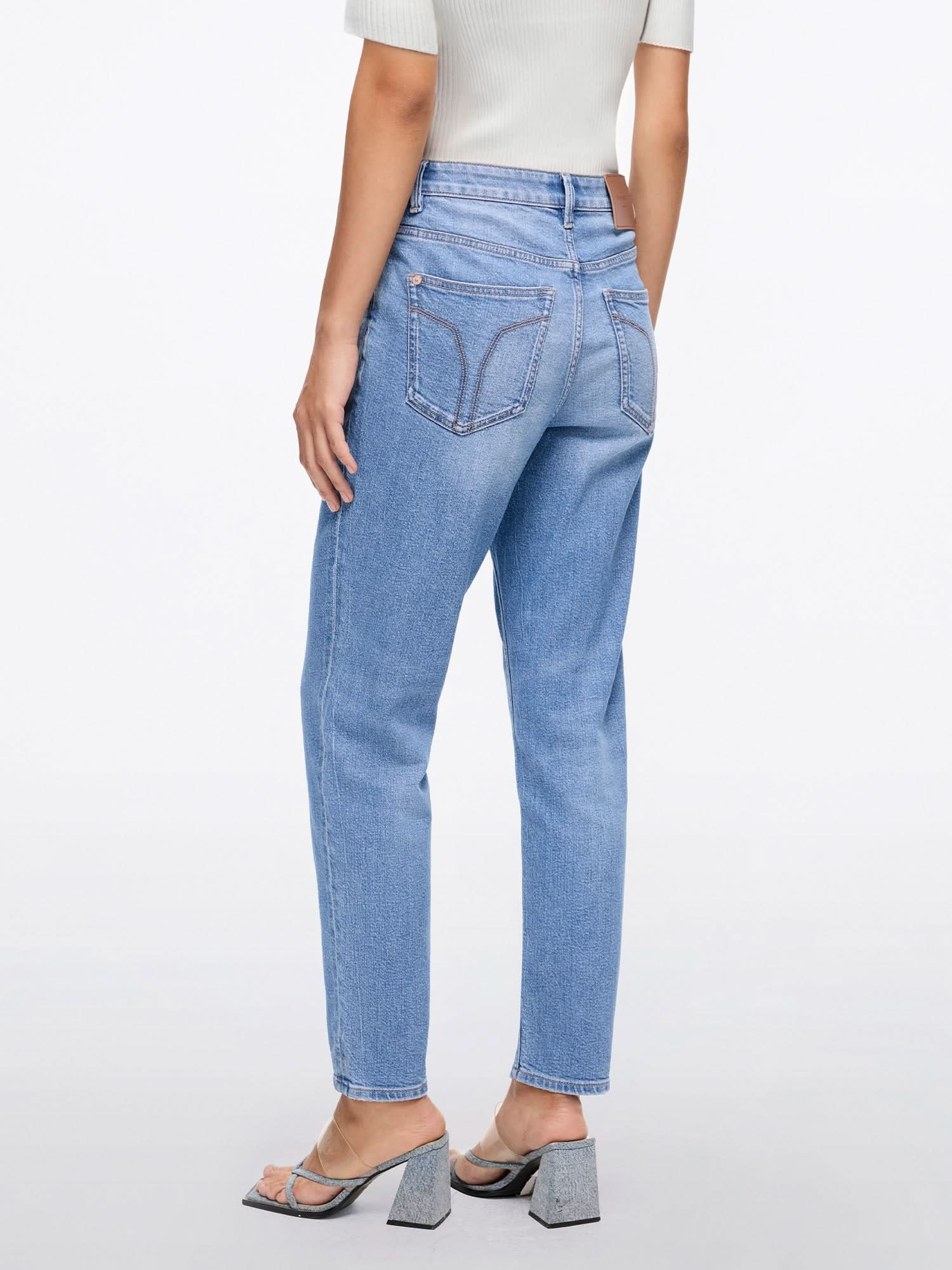 Cropped Carrot Jeans