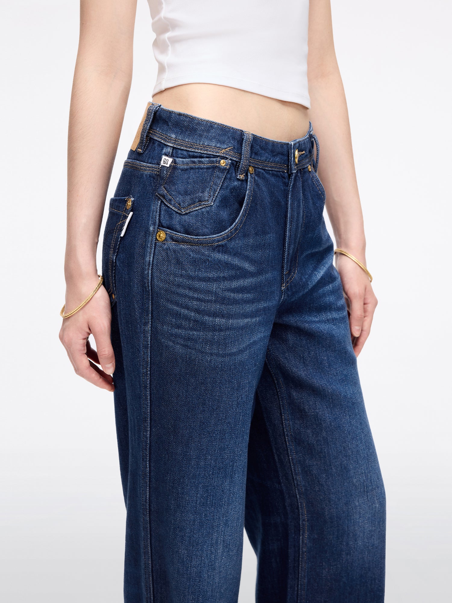 Straight-Fit Jeans-251