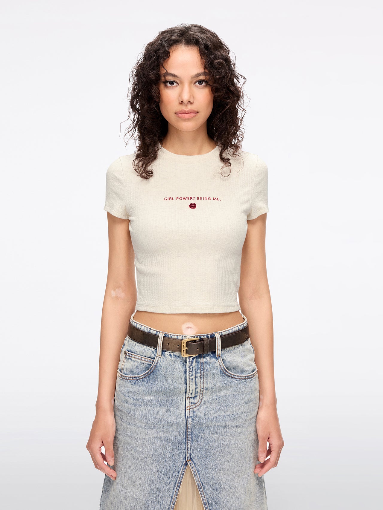 Round Neck Beaded T-Shirt