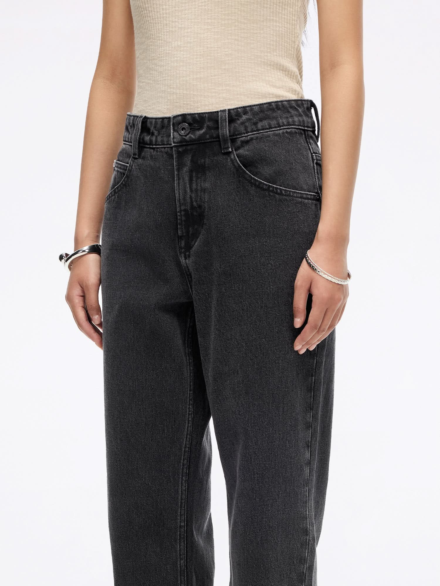 Loose-Fit Jeans-VICKI