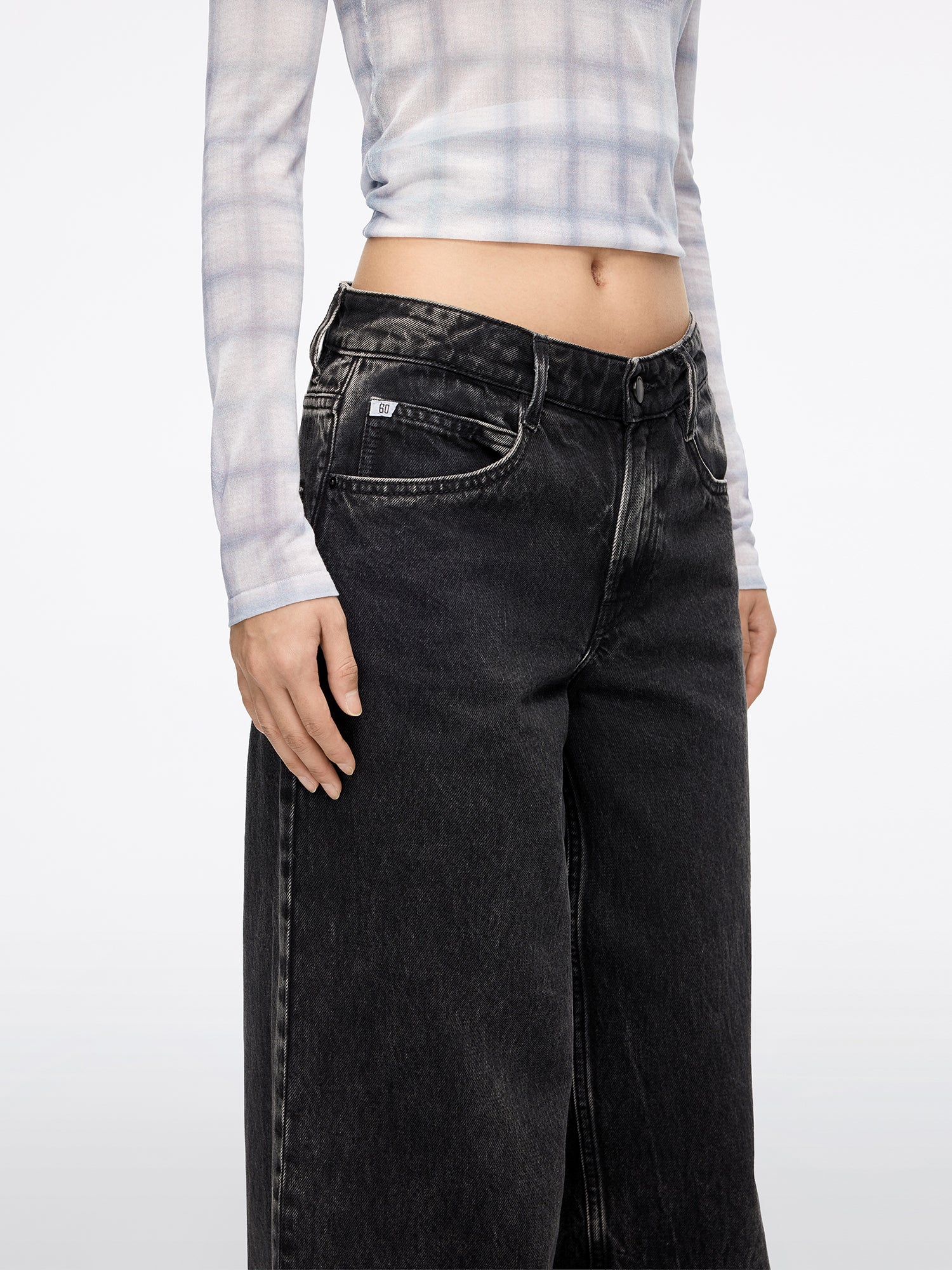 Slit Wide-Leg Jeans