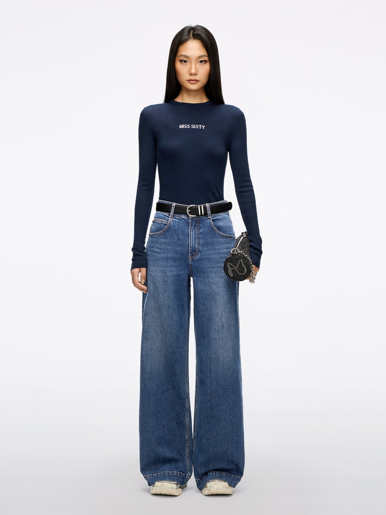 Wide-Leg Jeans